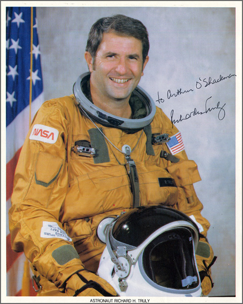 Astronaut Richard H. Truly Signed & Inscribed Official NASA Photograph