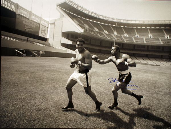 Ken Norton Signed Gigantic Photograph Chasing Ali at Yankee Stadium 